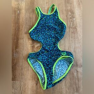 Arena Women’s Competition Swimsuit Size 32